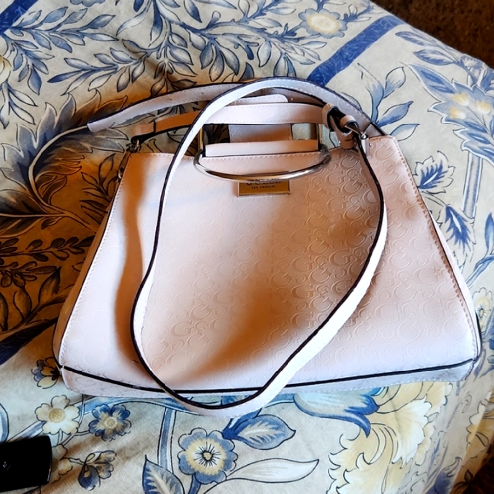 GUESS PURSE WITH LONG STRAP AND METAL HANDLES - Picture 6 of 7
